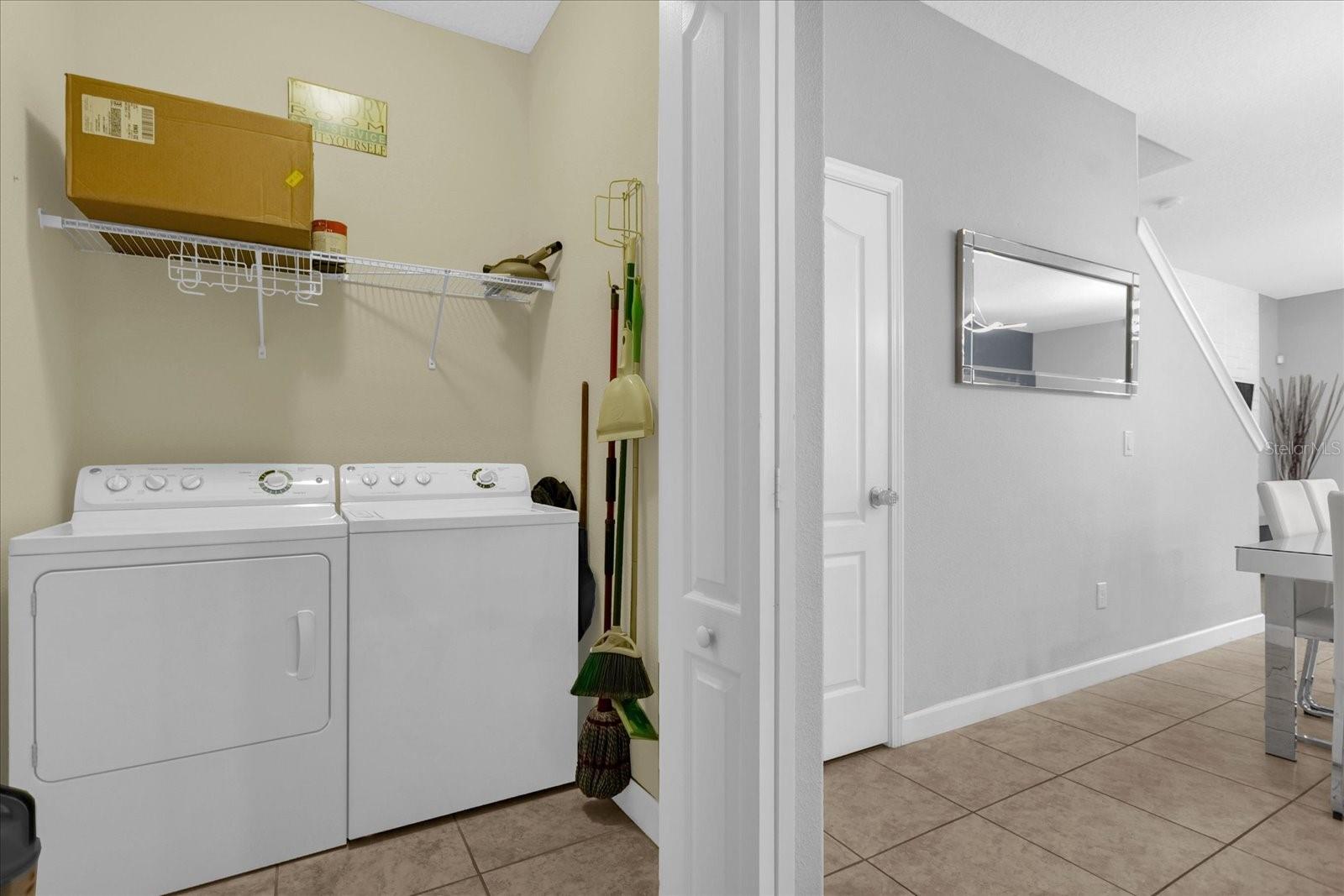 2933 BANANA PALM DR, KISSIMMEE, FL, 34747