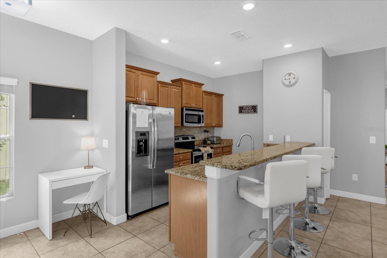 2933 BANANA PALM DR, KISSIMMEE, FL, 34747
