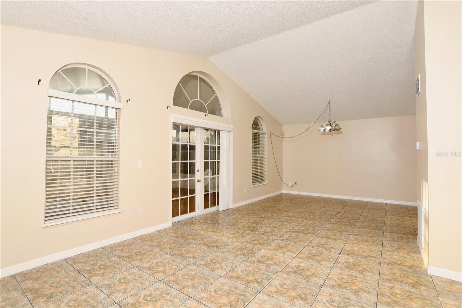 2411 PARSONS POND CIR, KISSIMMEE, FL, 34743