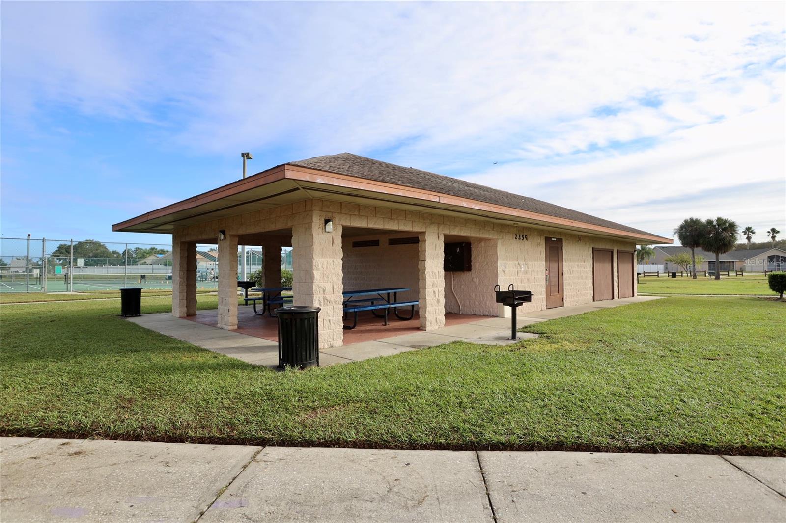 2411 PARSONS POND CIR, KISSIMMEE, FL, 34743