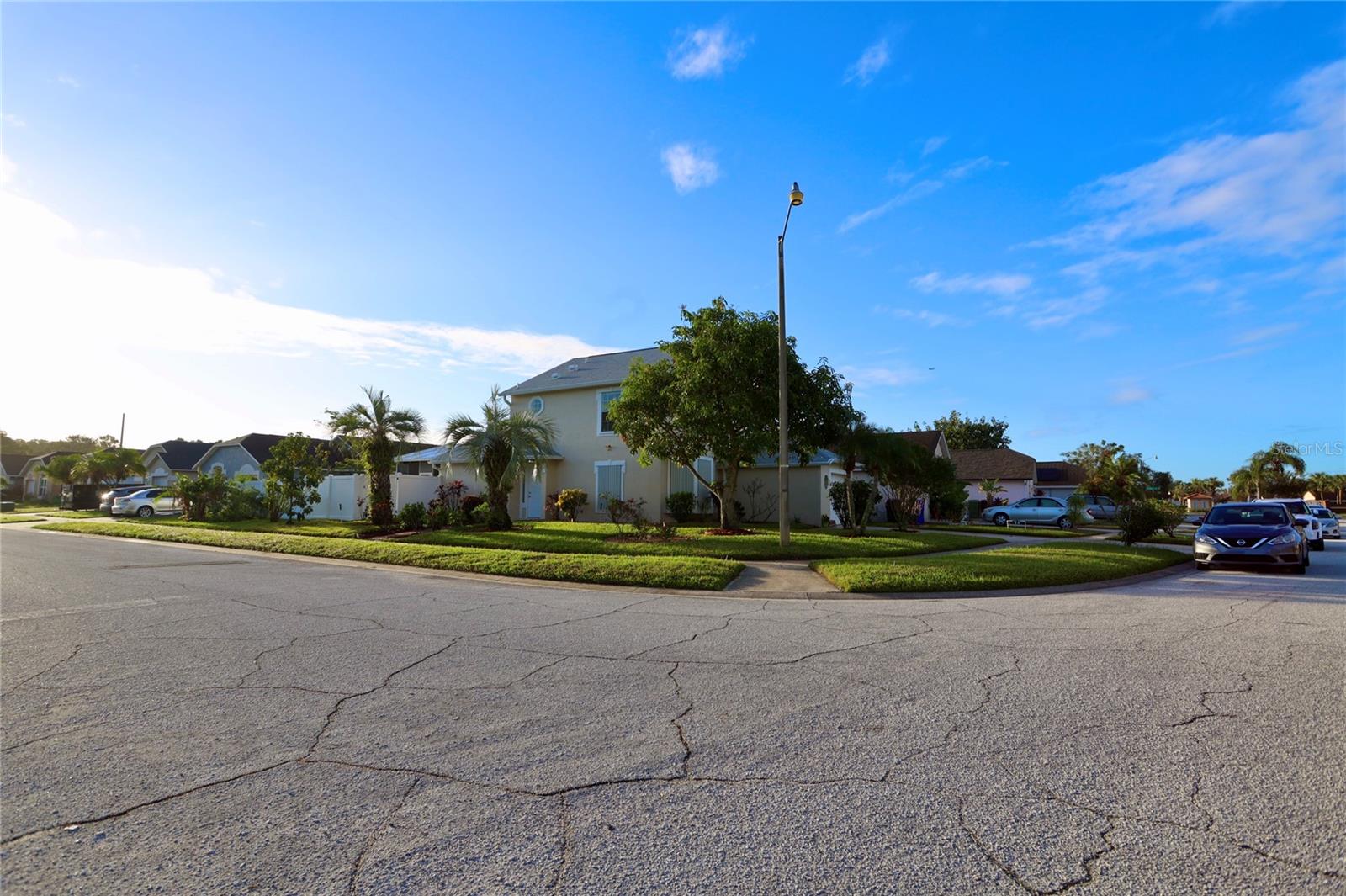 2411 PARSONS POND CIR, KISSIMMEE, FL, 34743