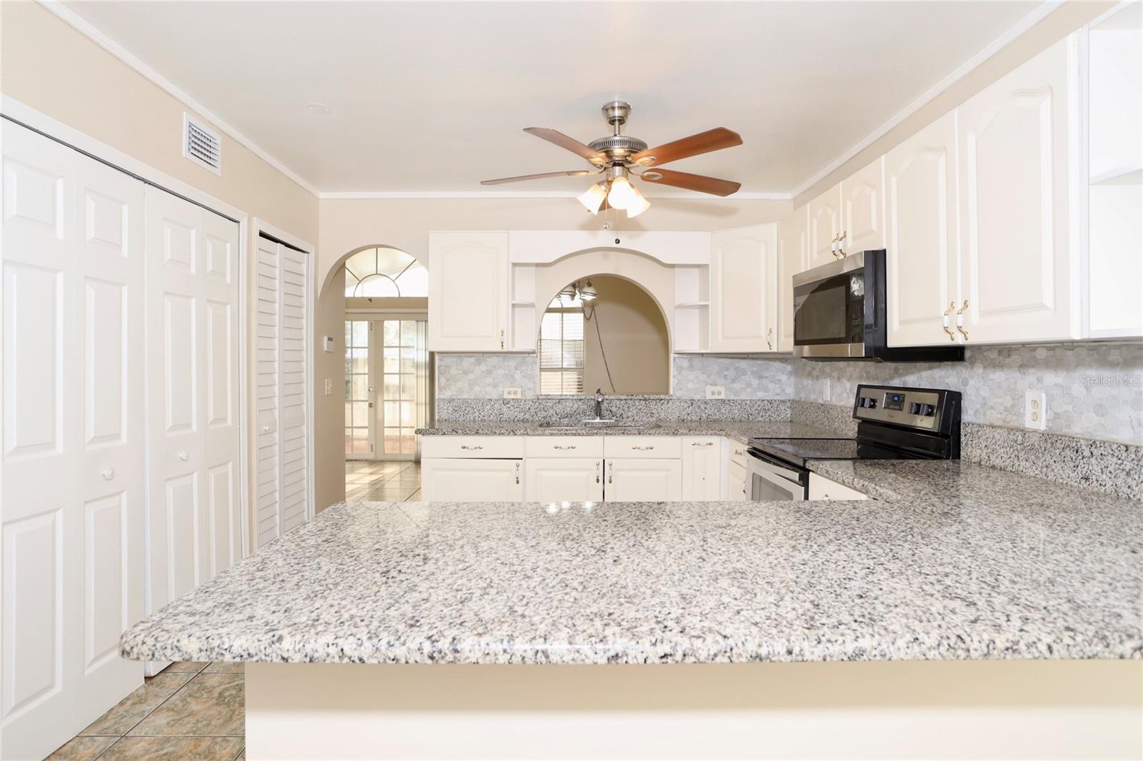 2411 PARSONS POND CIR, KISSIMMEE, FL, 34743