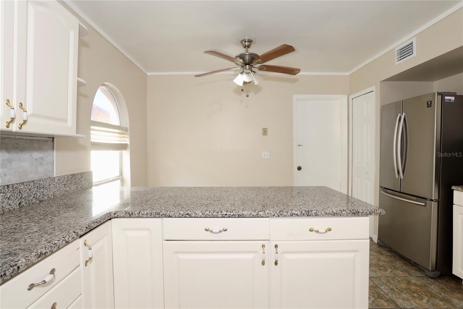 2411 PARSONS POND CIR, KISSIMMEE, FL, 34743
