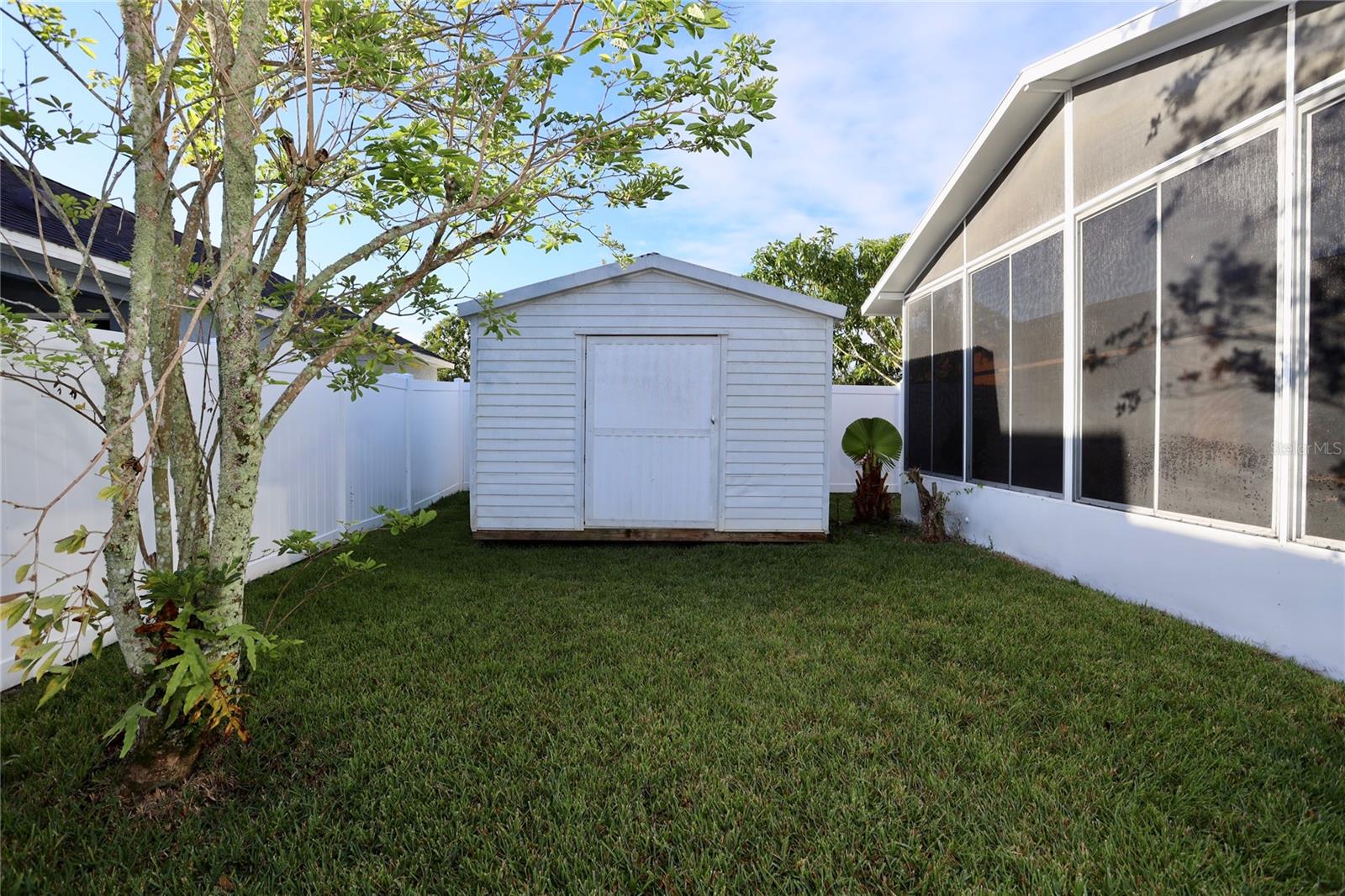 2411 PARSONS POND CIR, KISSIMMEE, FL, 34743
