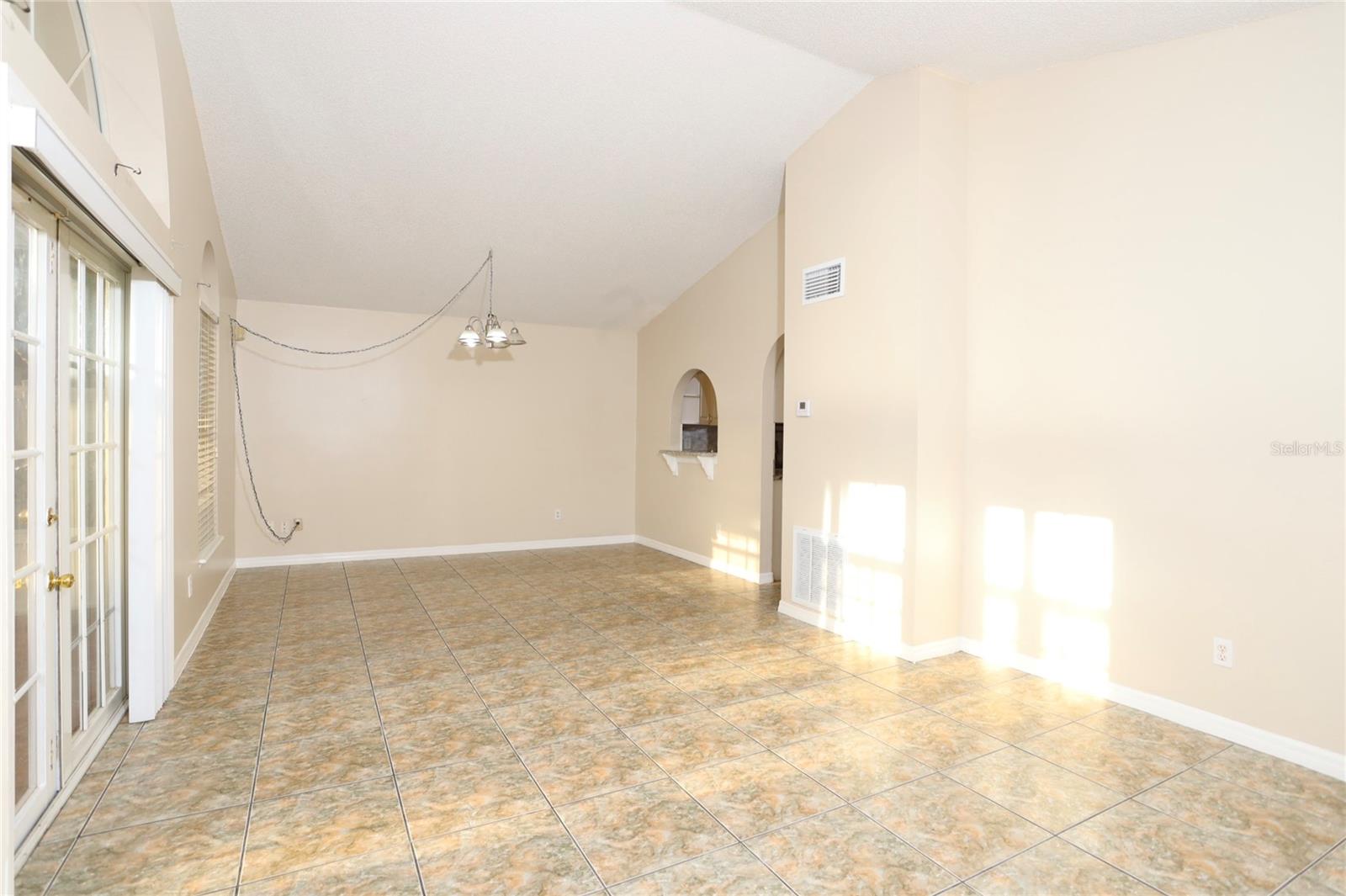 2411 PARSONS POND CIR, KISSIMMEE, FL, 34743