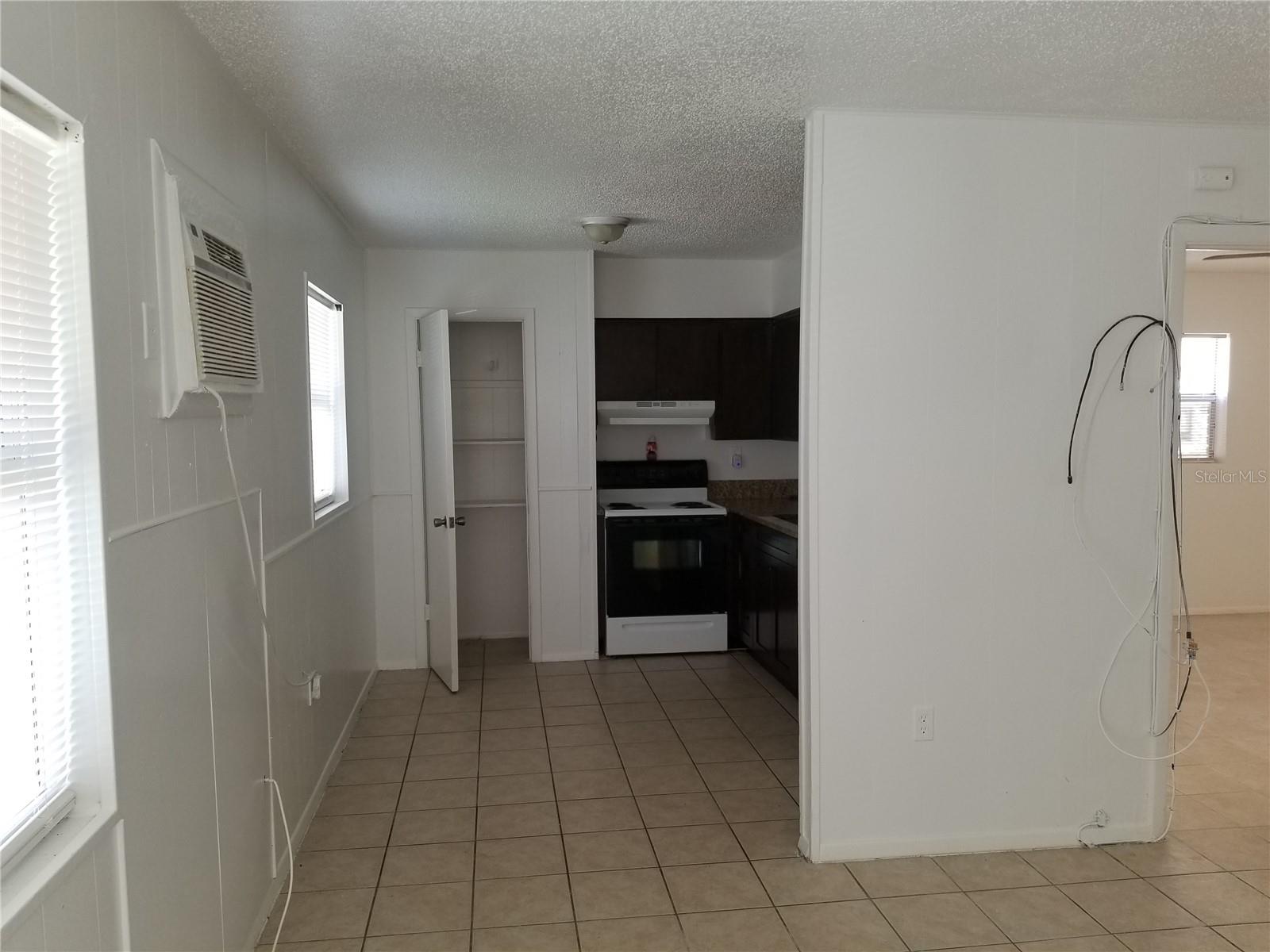 1306 E 137TH AVE #A, TAMPA, FL, 33613