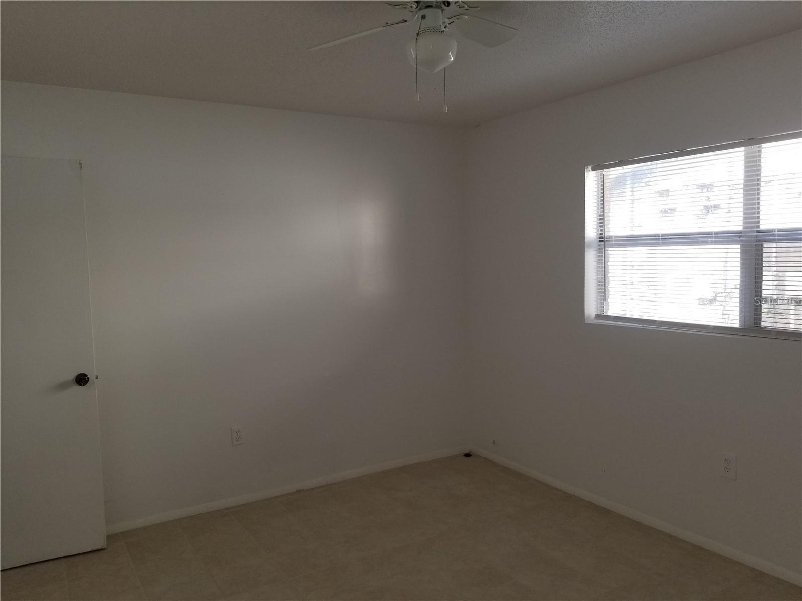 1306 E 137TH AVE #A, TAMPA, FL, 33613