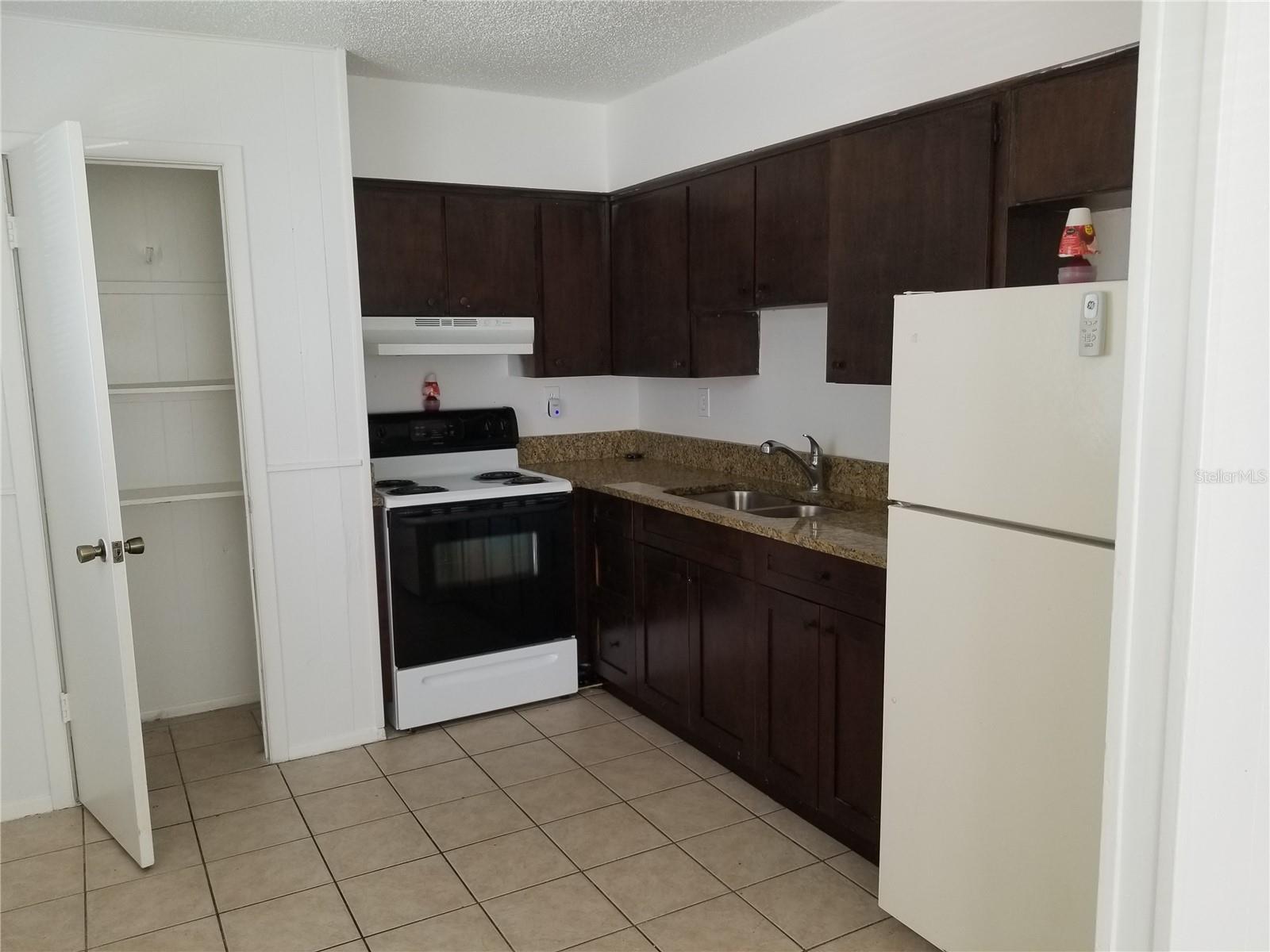 1306 E 137TH AVE #A, TAMPA, FL, 33613