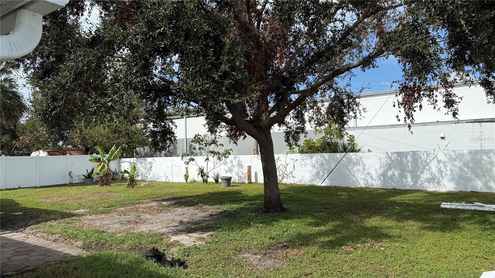 5871 52ND AVE N, KENNETH CITY, FL, 33709