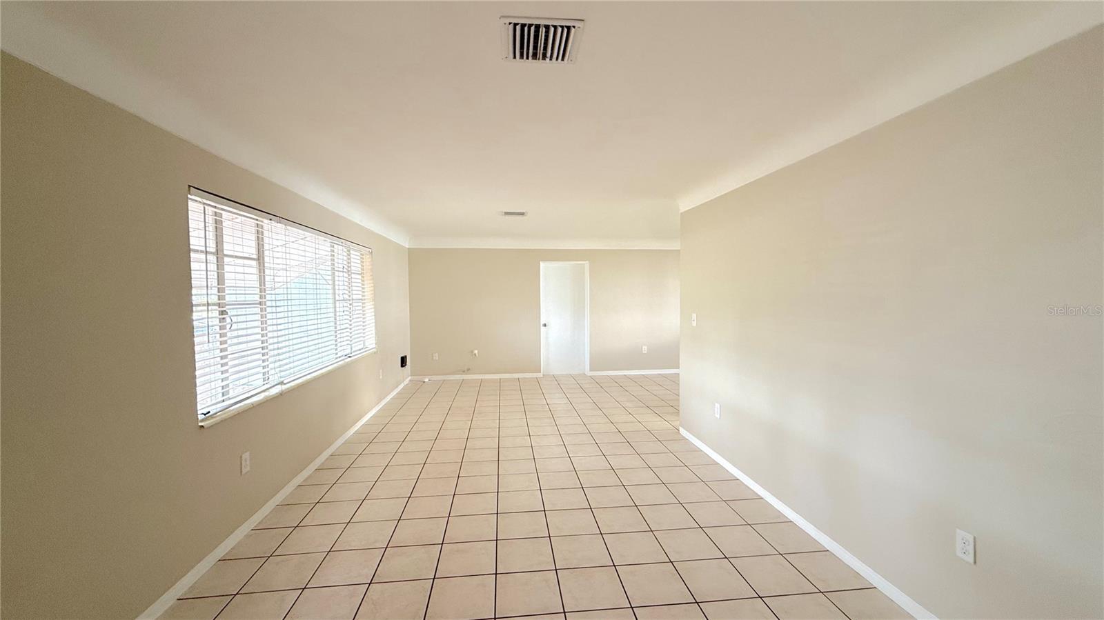 5871 52ND AVE N, KENNETH CITY, FL, 33709