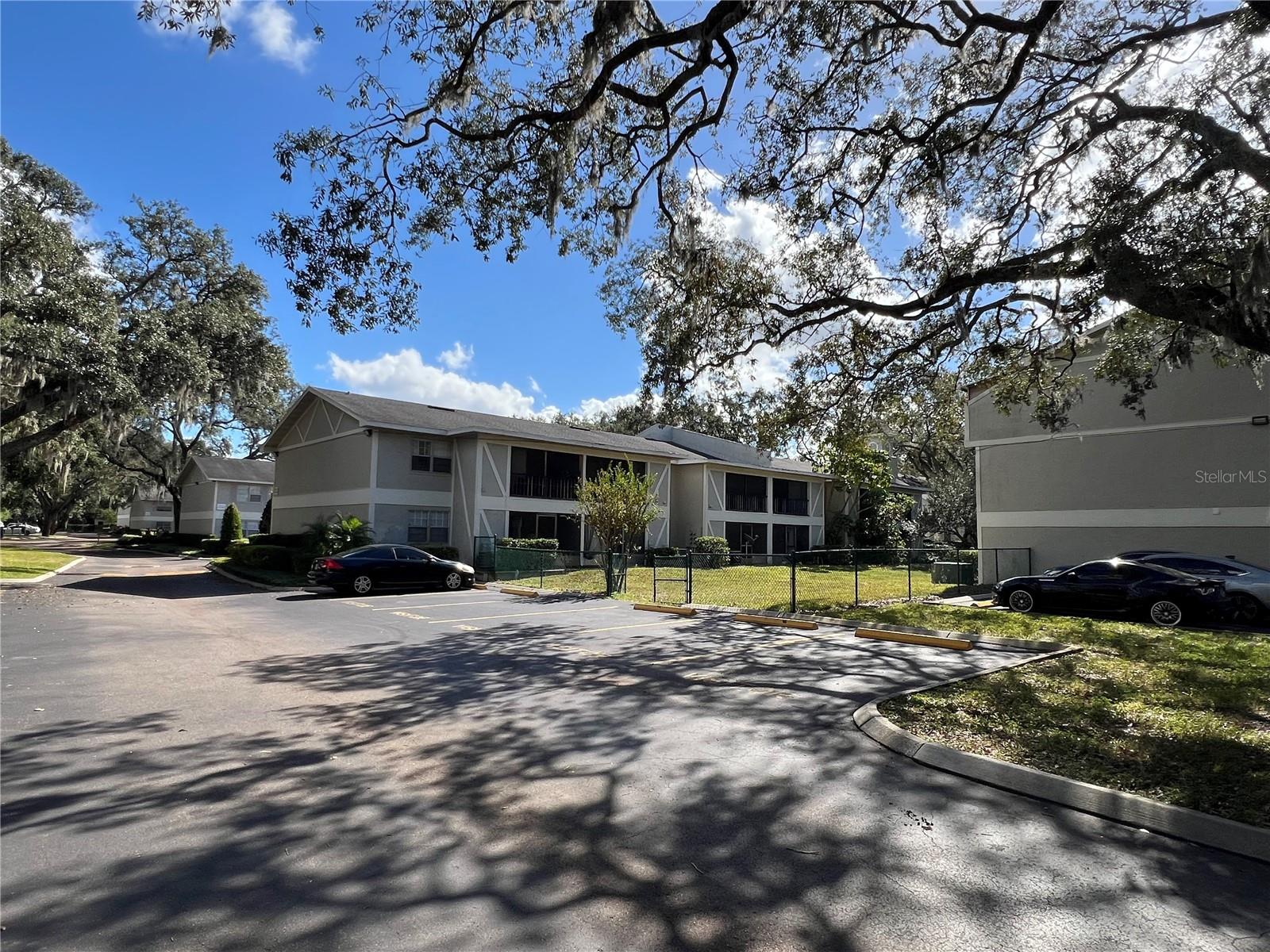 14478 REUTER STRASSE CIR #304 (Apt #2), TAMPA, FL, 33613