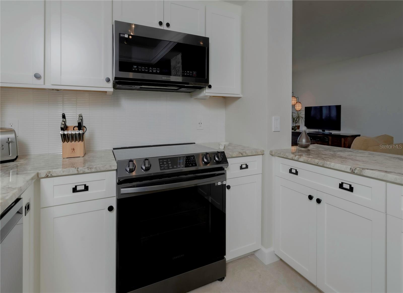 7100 SUNSHINE SKYWAY LN S #304, ST PETERSBURG, FL, 33711