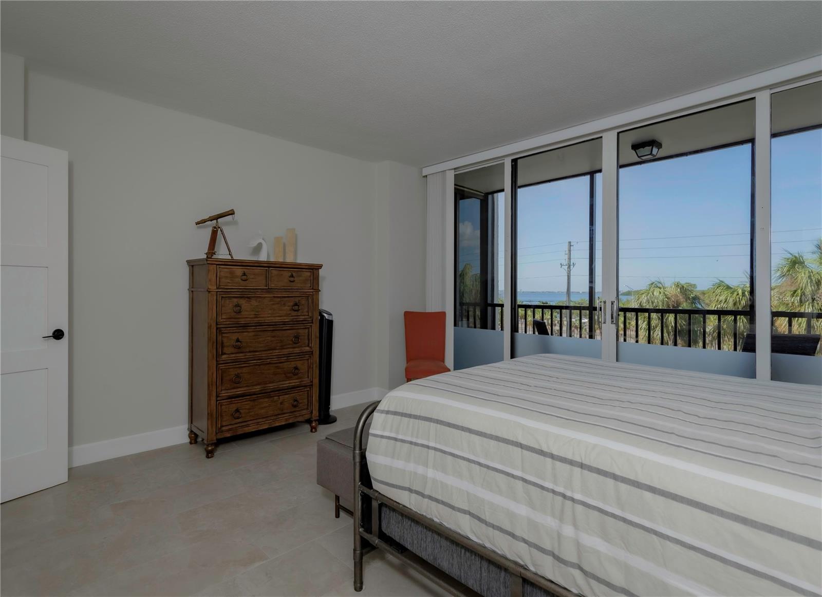 7100 SUNSHINE SKYWAY LN S #304, ST PETERSBURG, FL, 33711
