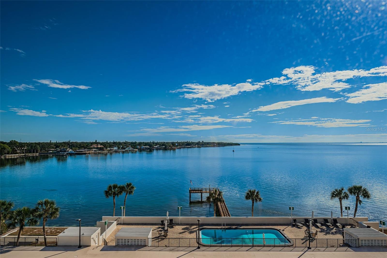 7100 SUNSHINE SKYWAY LN S #304, ST PETERSBURG, FL, 33711