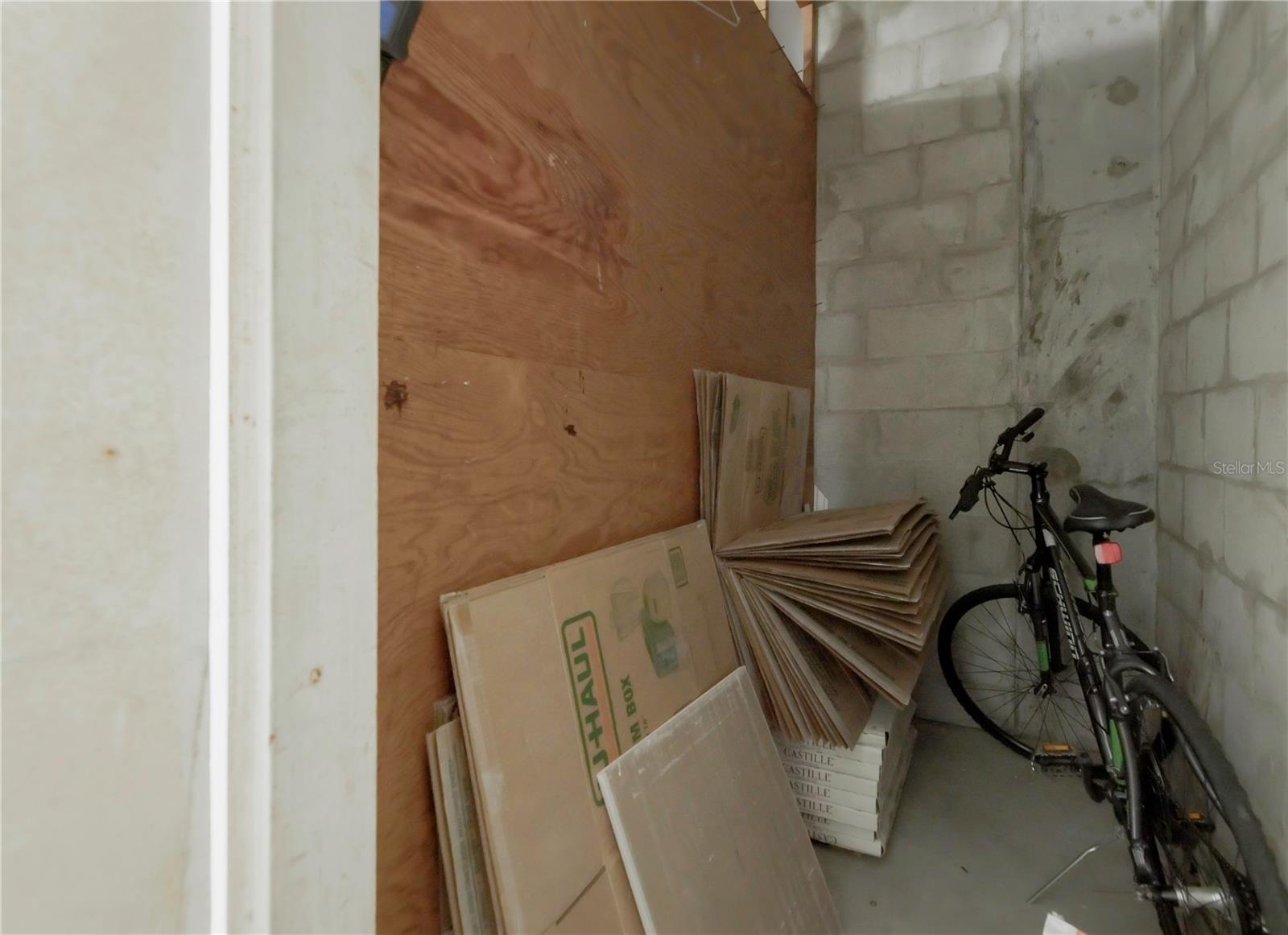 7100 SUNSHINE SKYWAY LN S #304, ST PETERSBURG, FL, 33711