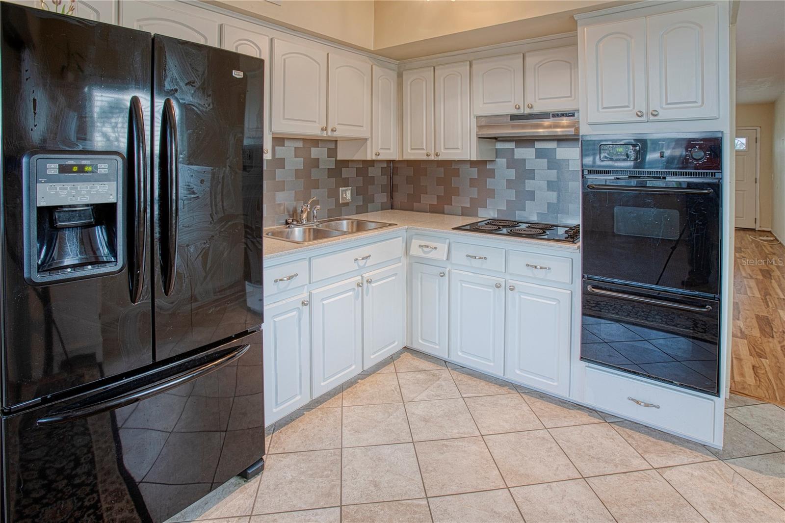 4300 58TH ST N #2001, KENNETH CITY, FL, 33709