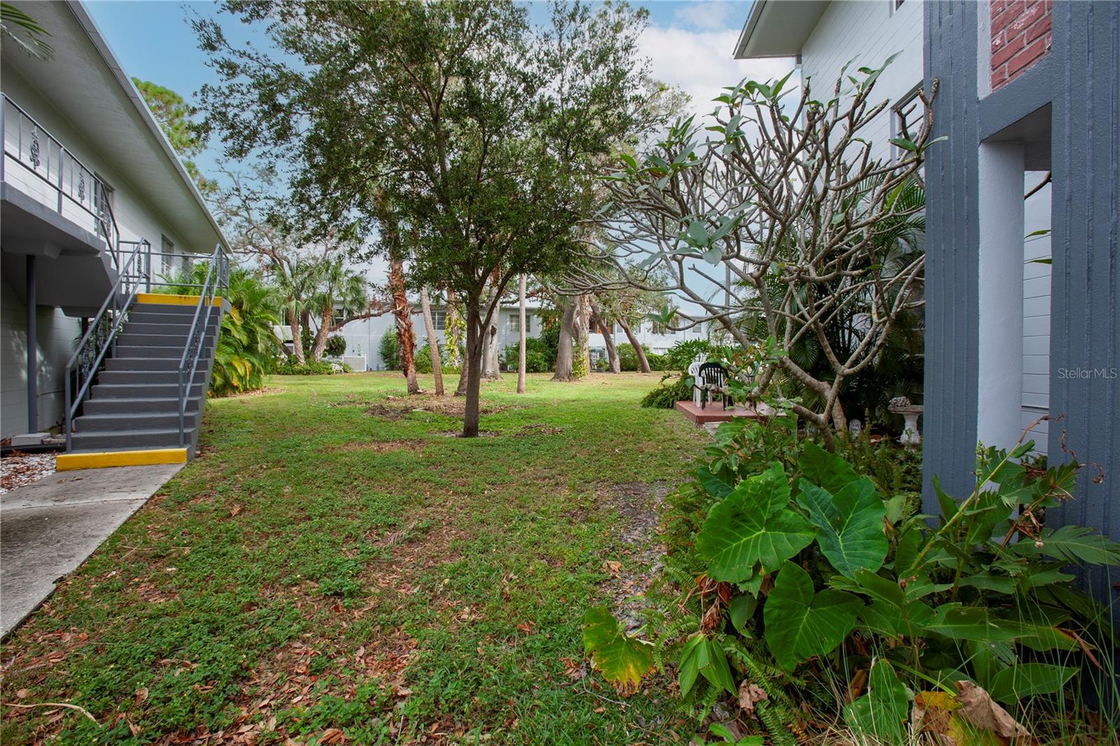4300 58TH ST N #2001, KENNETH CITY, FL, 33709