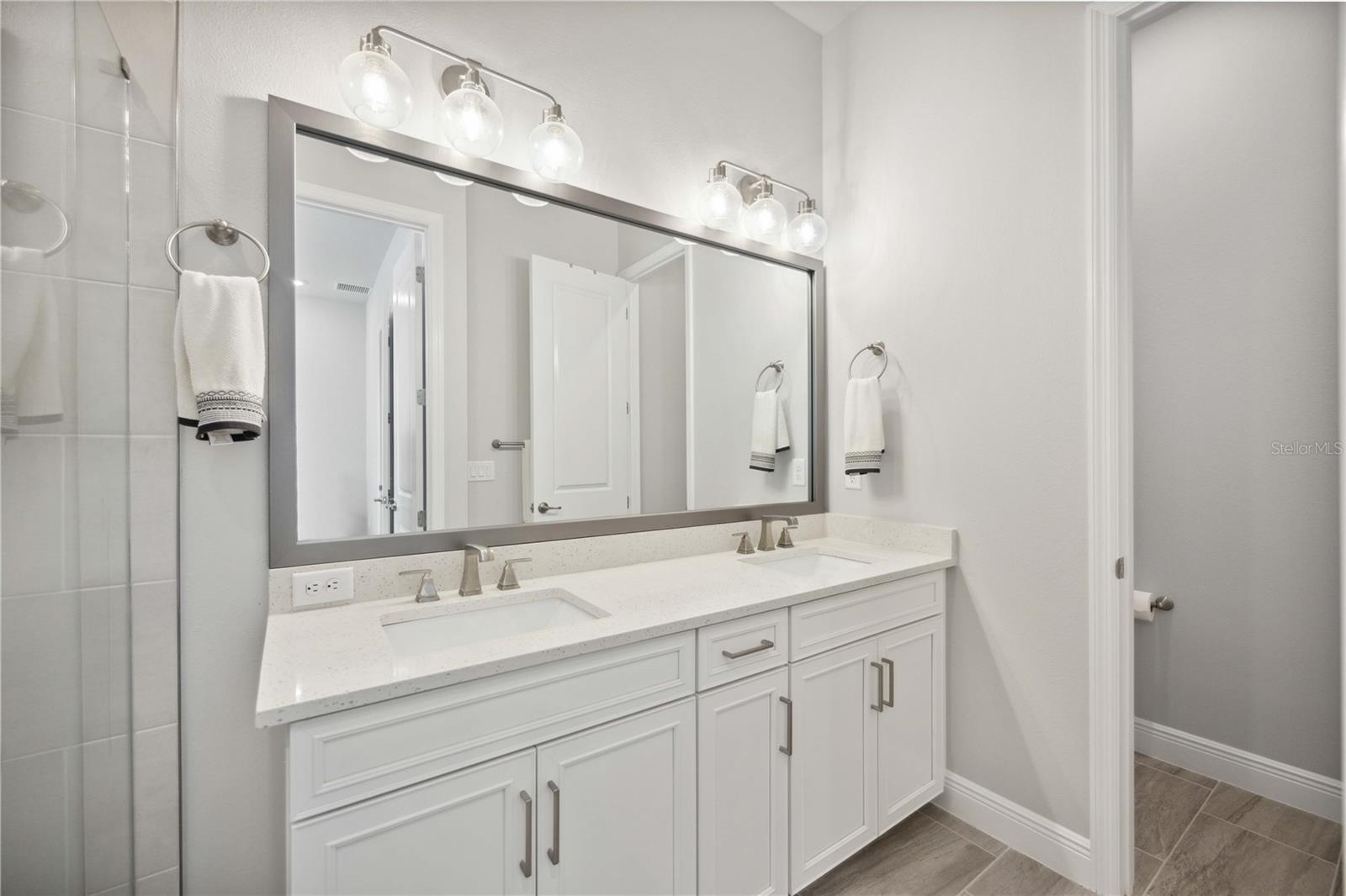 2344 LINDSTROM ST, SARASOTA, FL, 34237