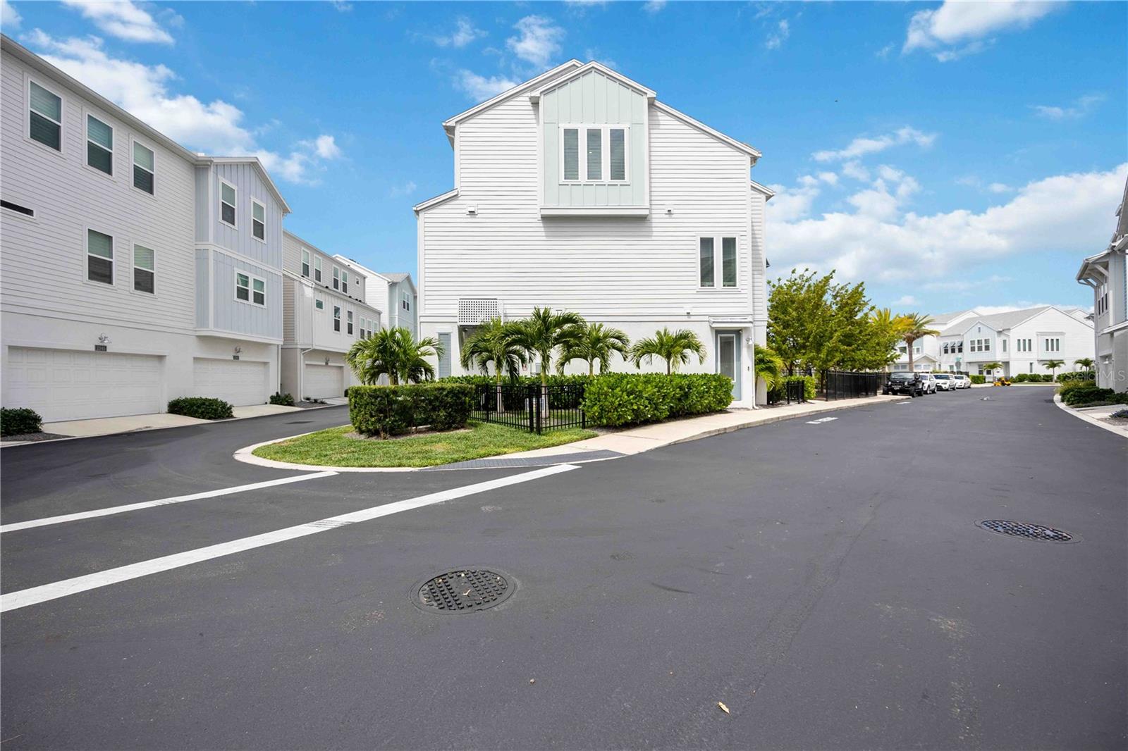 2344 LINDSTROM ST, SARASOTA, FL, 34237