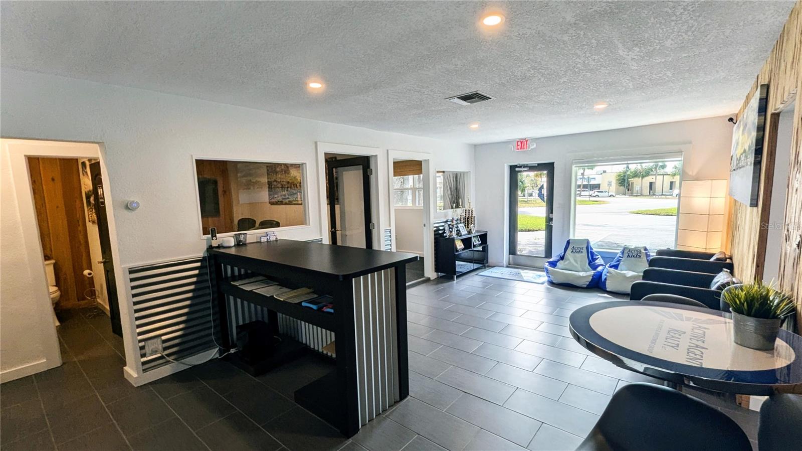 407 NE 1ST ST, CRYSTAL RIVER, FL, 34429