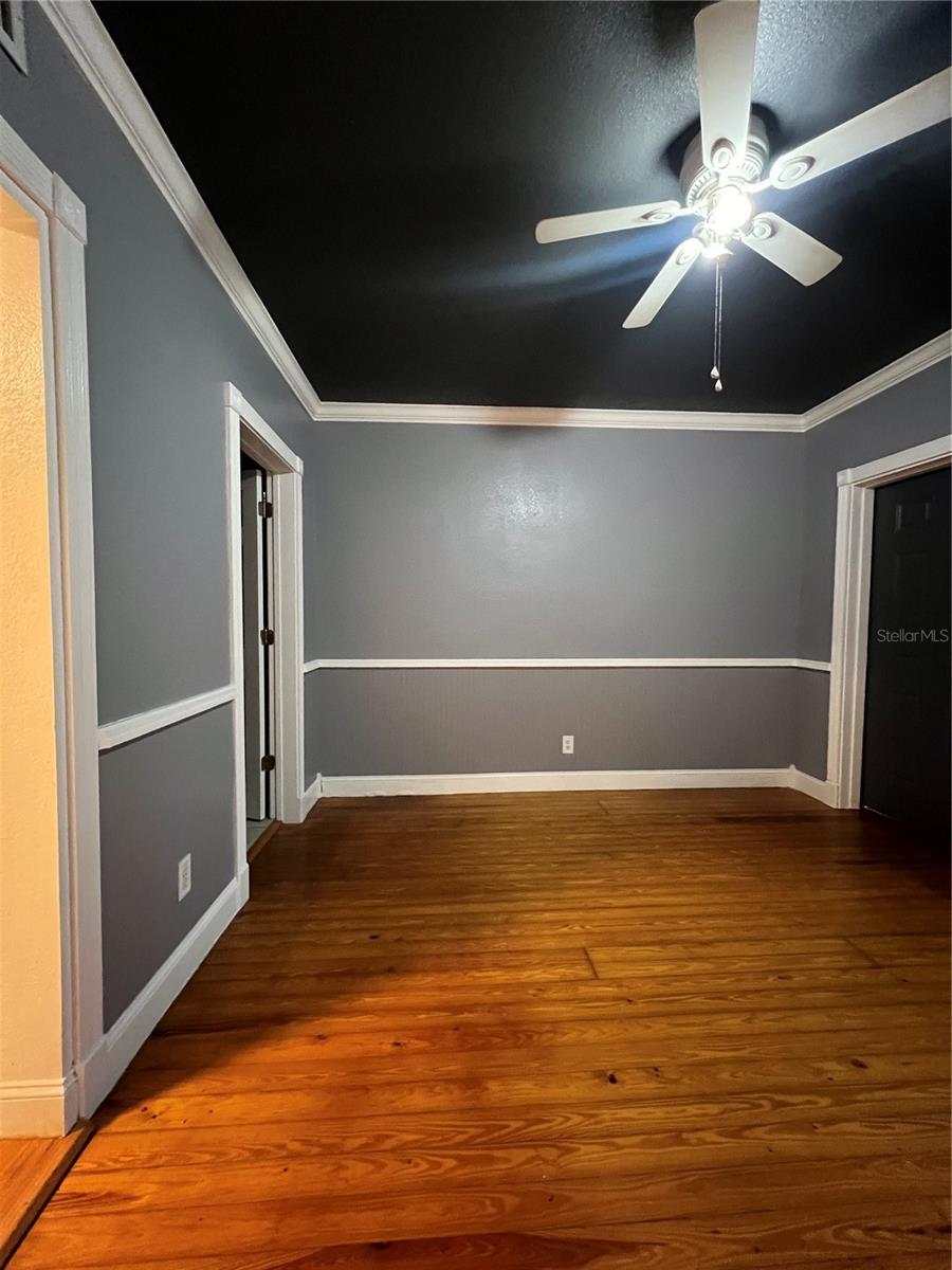 530 S HIGHLAND ST, MOUNT DORA, FL, 32757