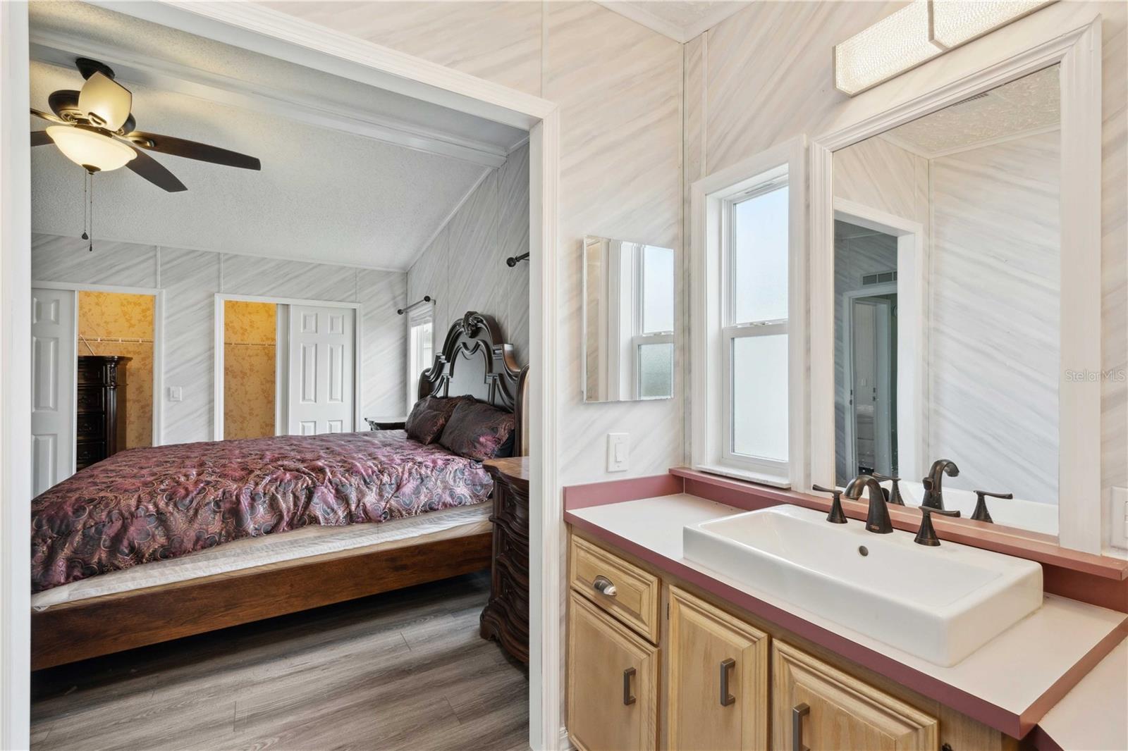 37617 AMIGO DR, ZEPHYRHILLS, FL, 33541