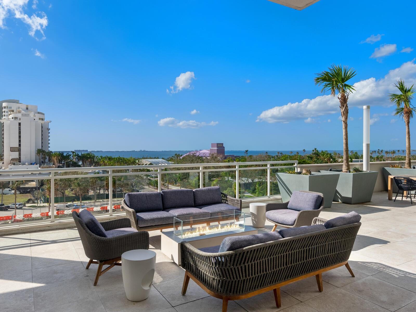 540 N TAMIAMI TRL #1201, SARASOTA, FL, 34236