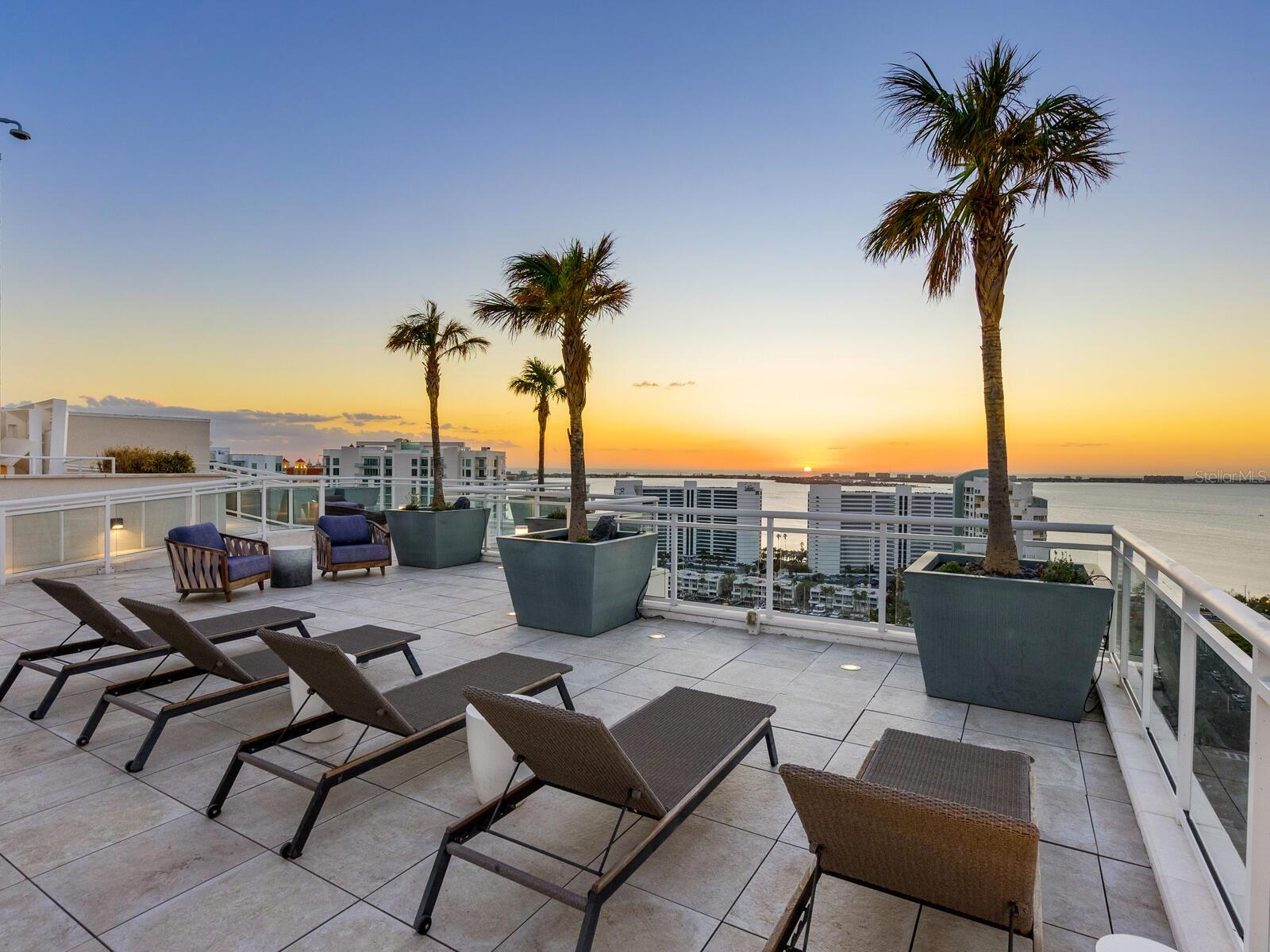 540 N TAMIAMI TRL #1201, SARASOTA, FL, 34236