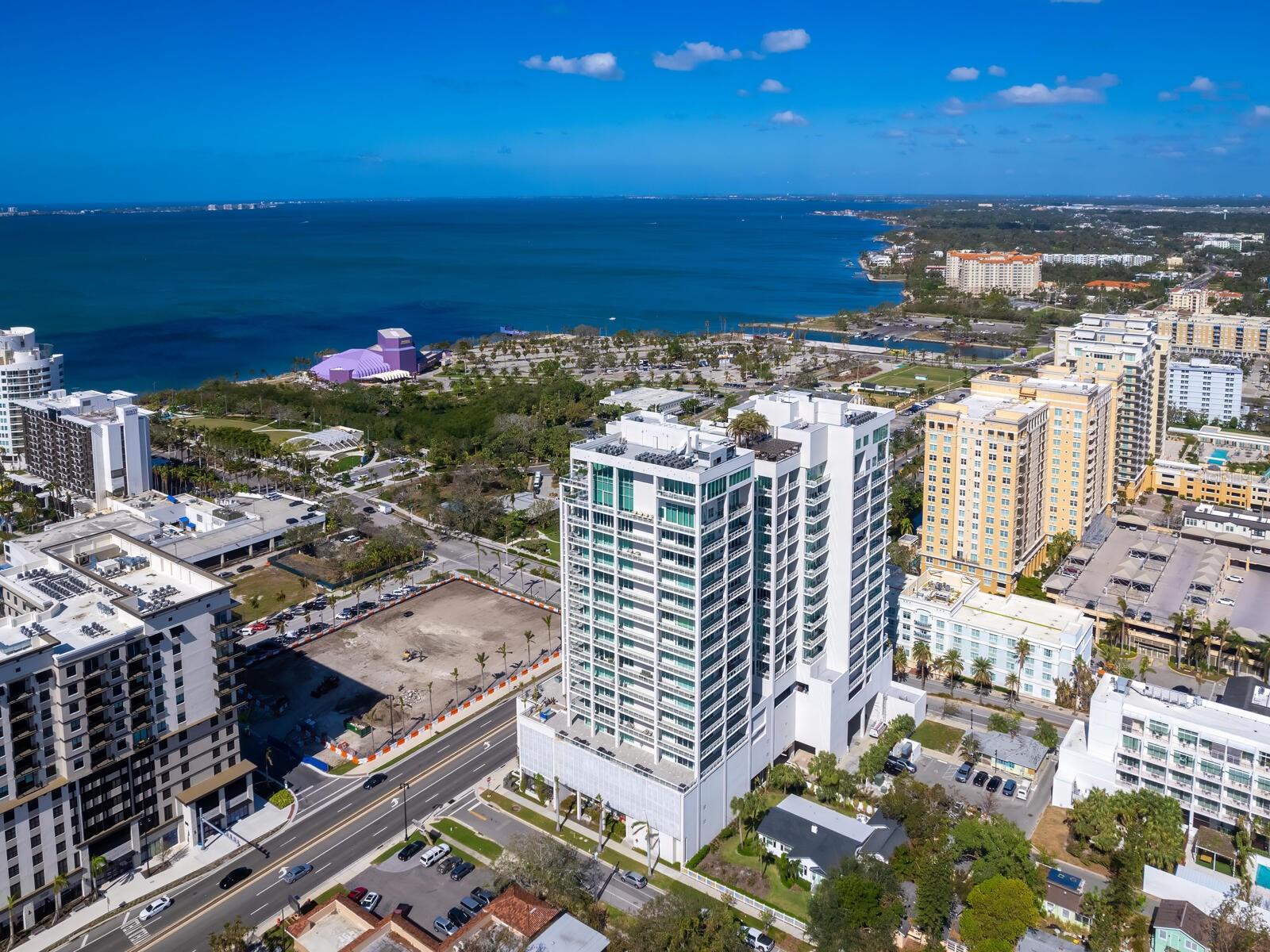 540 N TAMIAMI TRL #1201, SARASOTA, FL, 34236