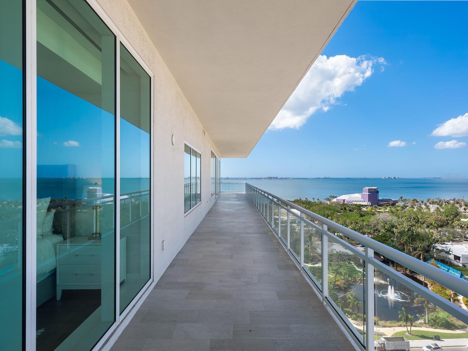 540 N TAMIAMI TRL #1201, SARASOTA, FL, 34236