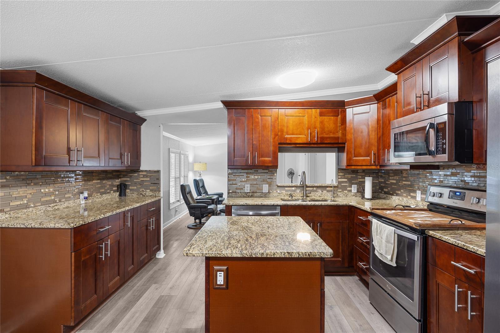 12511 WALTON AVE, NEW PORT RICHEY, FL, 34654