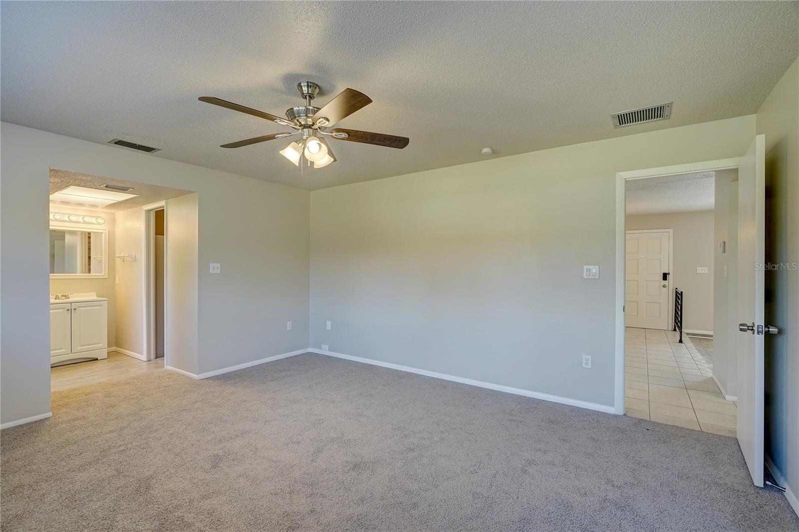 18138 LAKE WORTH BLVD, PORT CHARLOTTE, FL, 33948