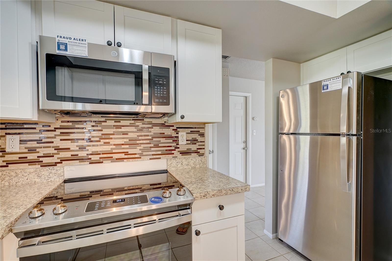 18138 LAKE WORTH BLVD, PORT CHARLOTTE, FL, 33948