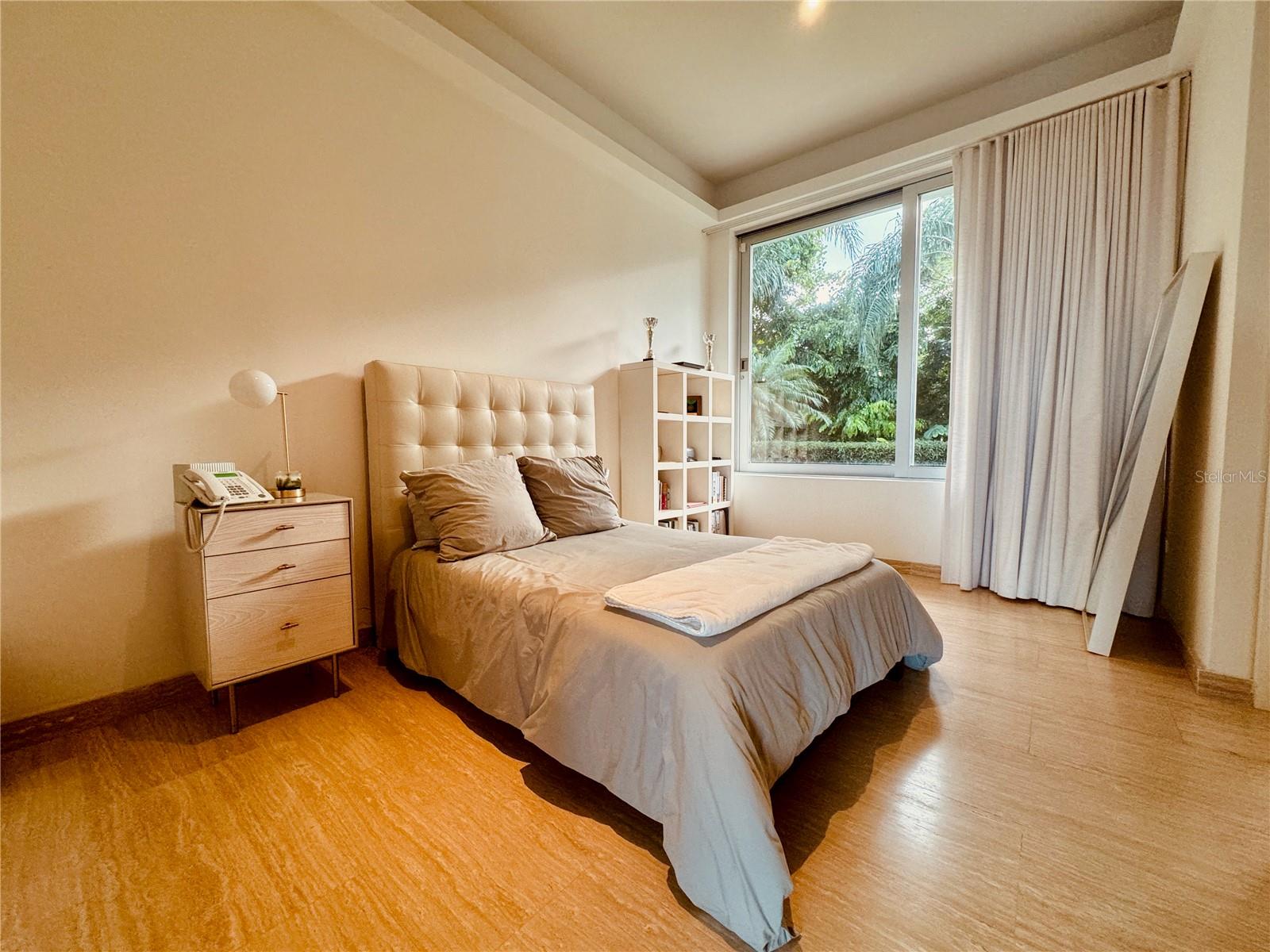 PR9109938 Property Photo