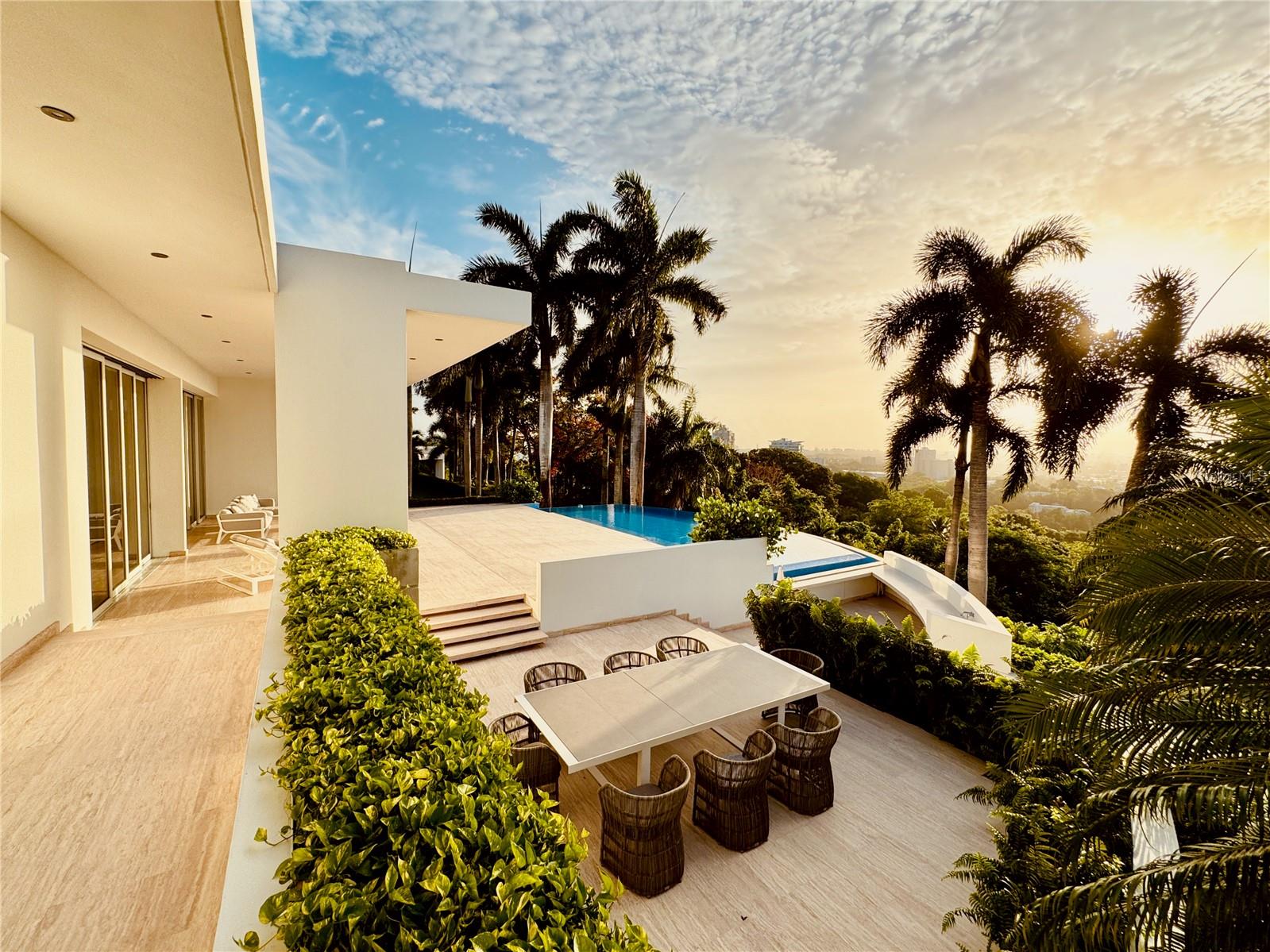 PR9109938 Property Photo