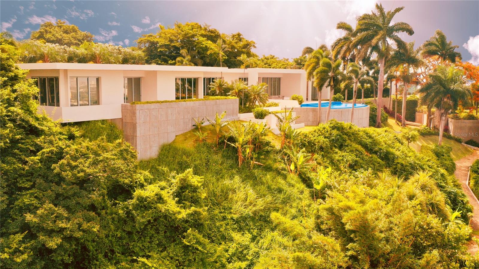 PR9109938 Property Photo