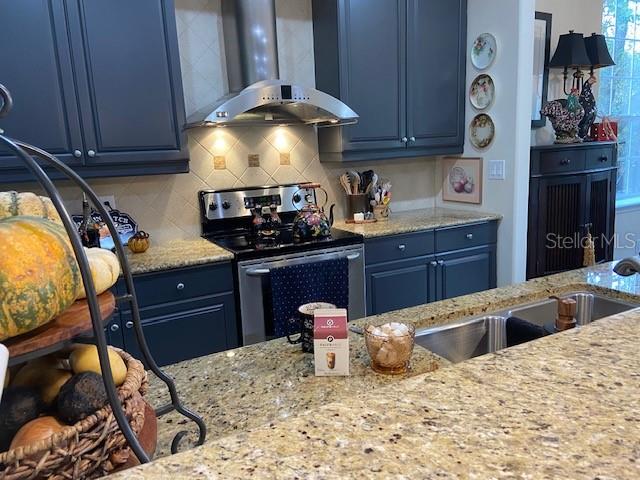 7937 ST SIMONS ST #7937, UNIVERSITY PARK, FL, 34201