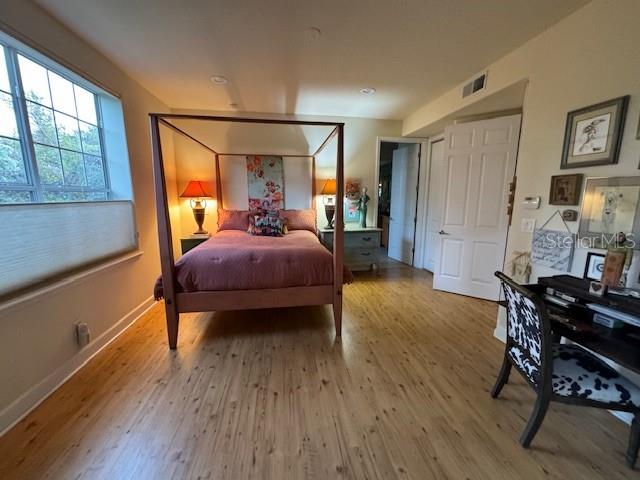 7937 ST SIMONS ST #7937, UNIVERSITY PARK, FL, 34201