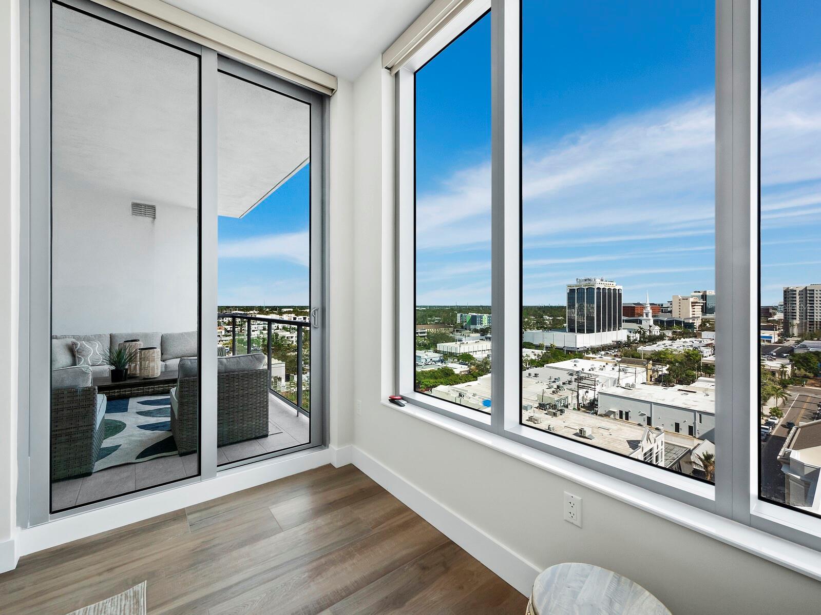111 S PINEAPPLE AVE #1004, SARASOTA, FL, 34236