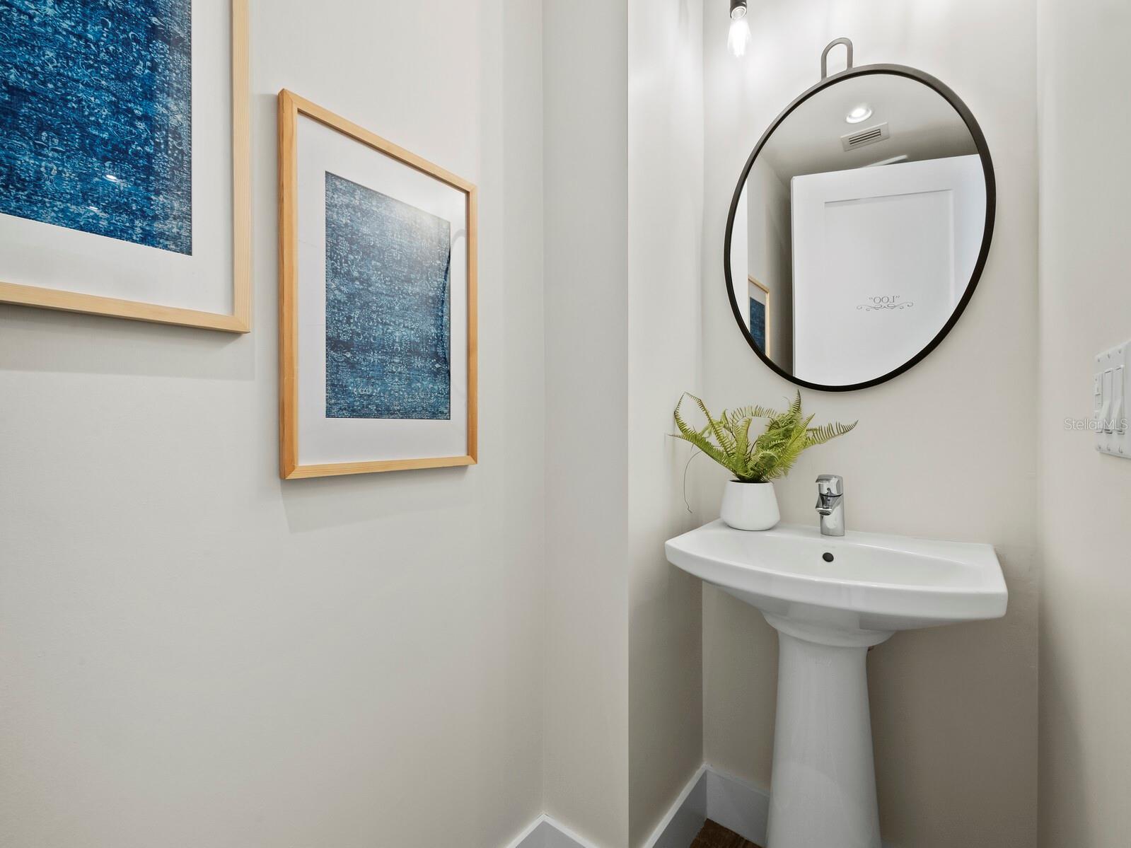 111 S PINEAPPLE AVE #1004, SARASOTA, FL, 34236