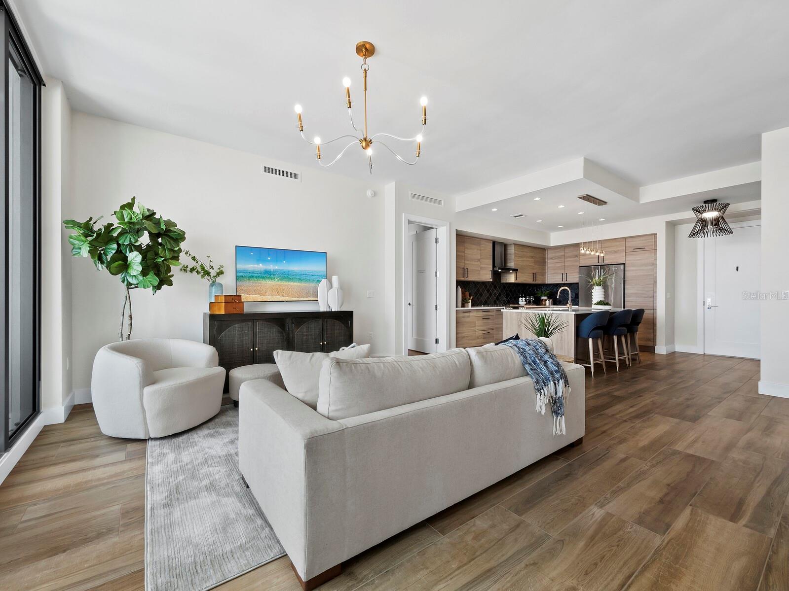 111 S PINEAPPLE AVE #1004, SARASOTA, FL, 34236