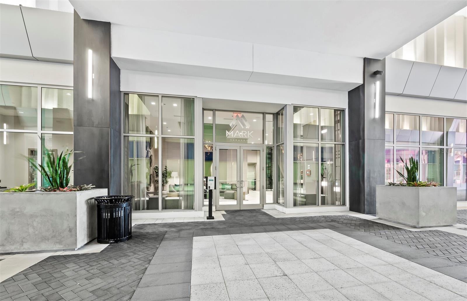 111 S PINEAPPLE AVE #1004, SARASOTA, FL, 34236