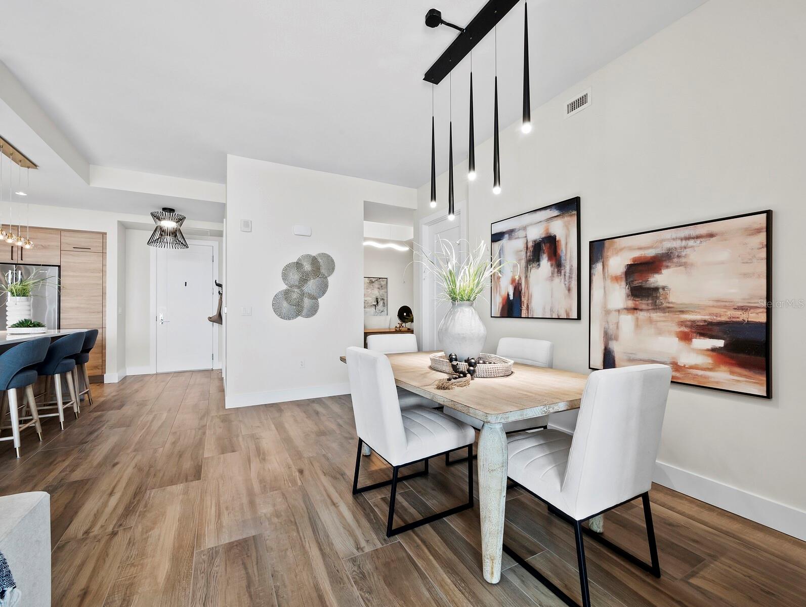 111 S PINEAPPLE AVE #1004, SARASOTA, FL, 34236