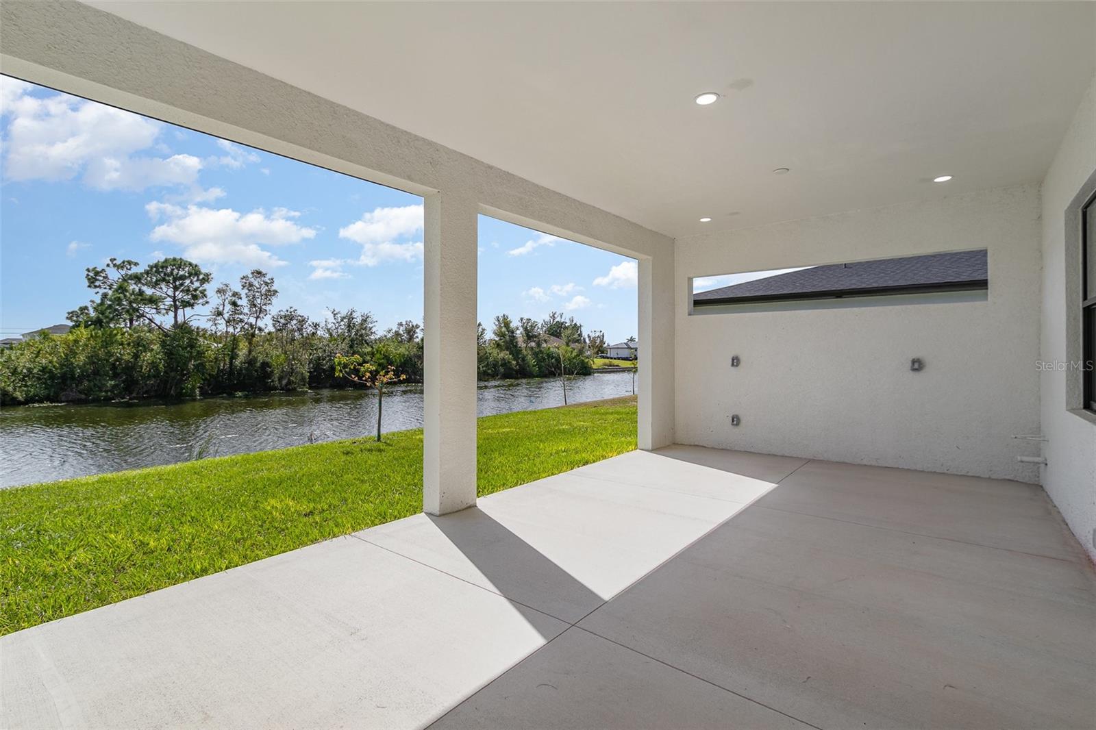 512 NW 6TH ST, CAPE CORAL, FL, 33993