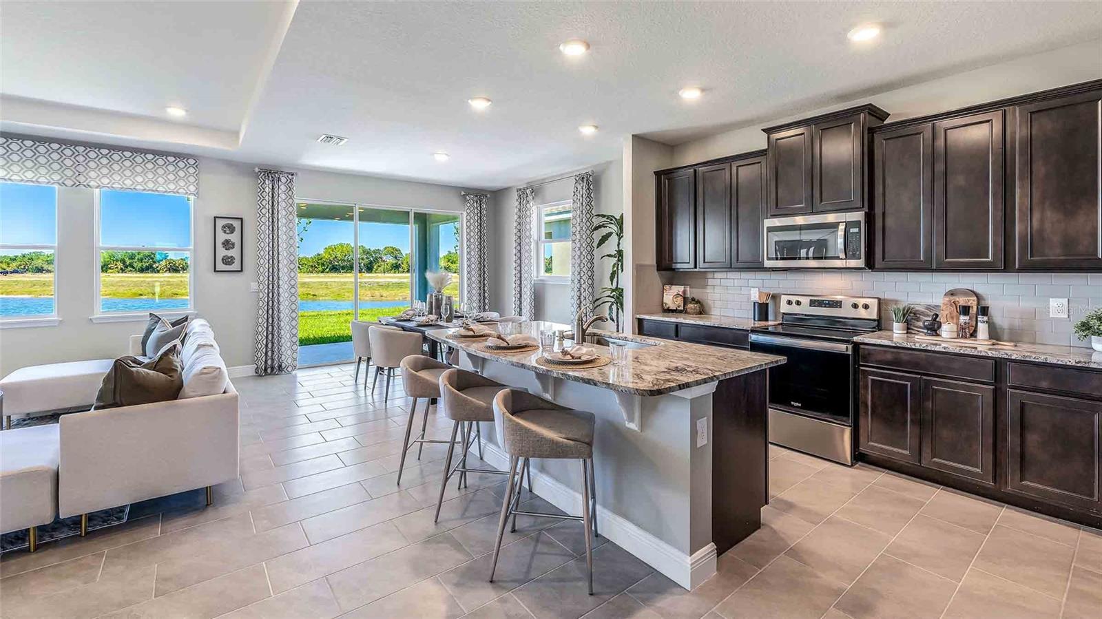 10437 FARM HILL AVE, LAND O LAKES, FL, 34638