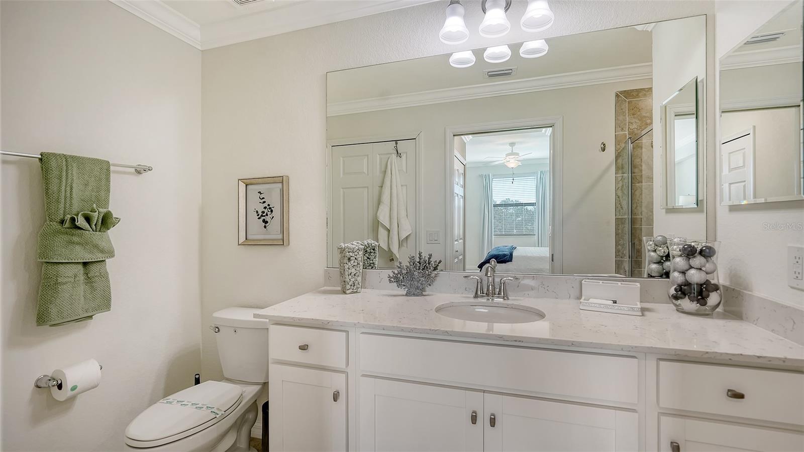 17510 GAWTHROP DR #305, BRADENTON, FL, 34211