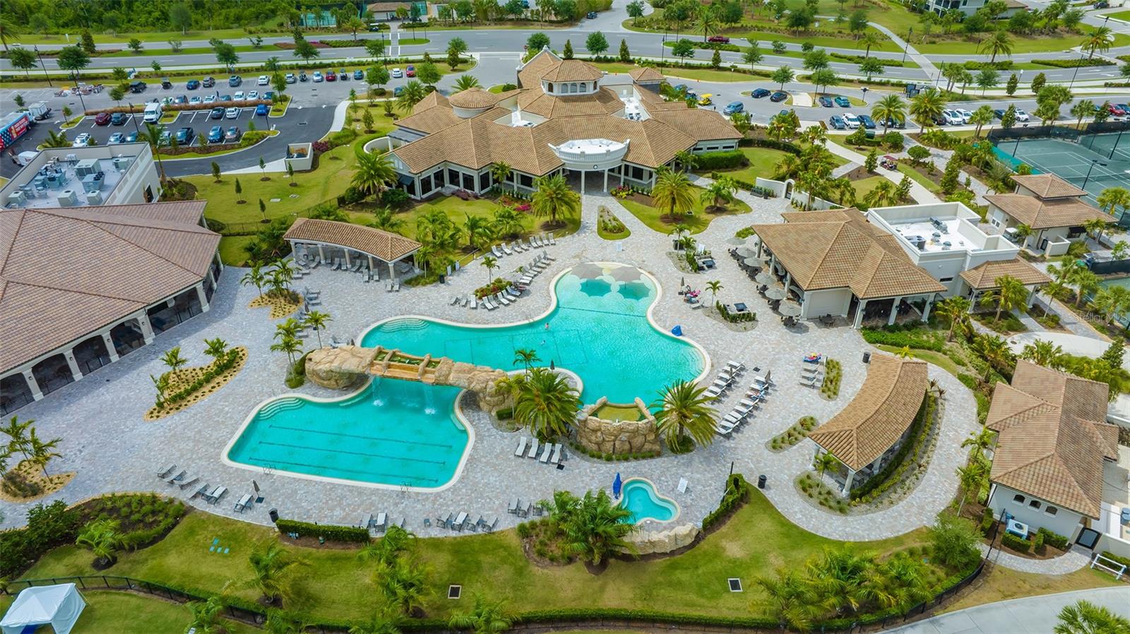 17510 GAWTHROP DR #305, BRADENTON, FL, 34211