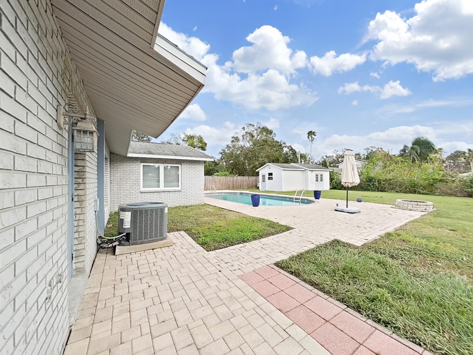 2109 CLIFTON DR, VALRICO, FL, 33594