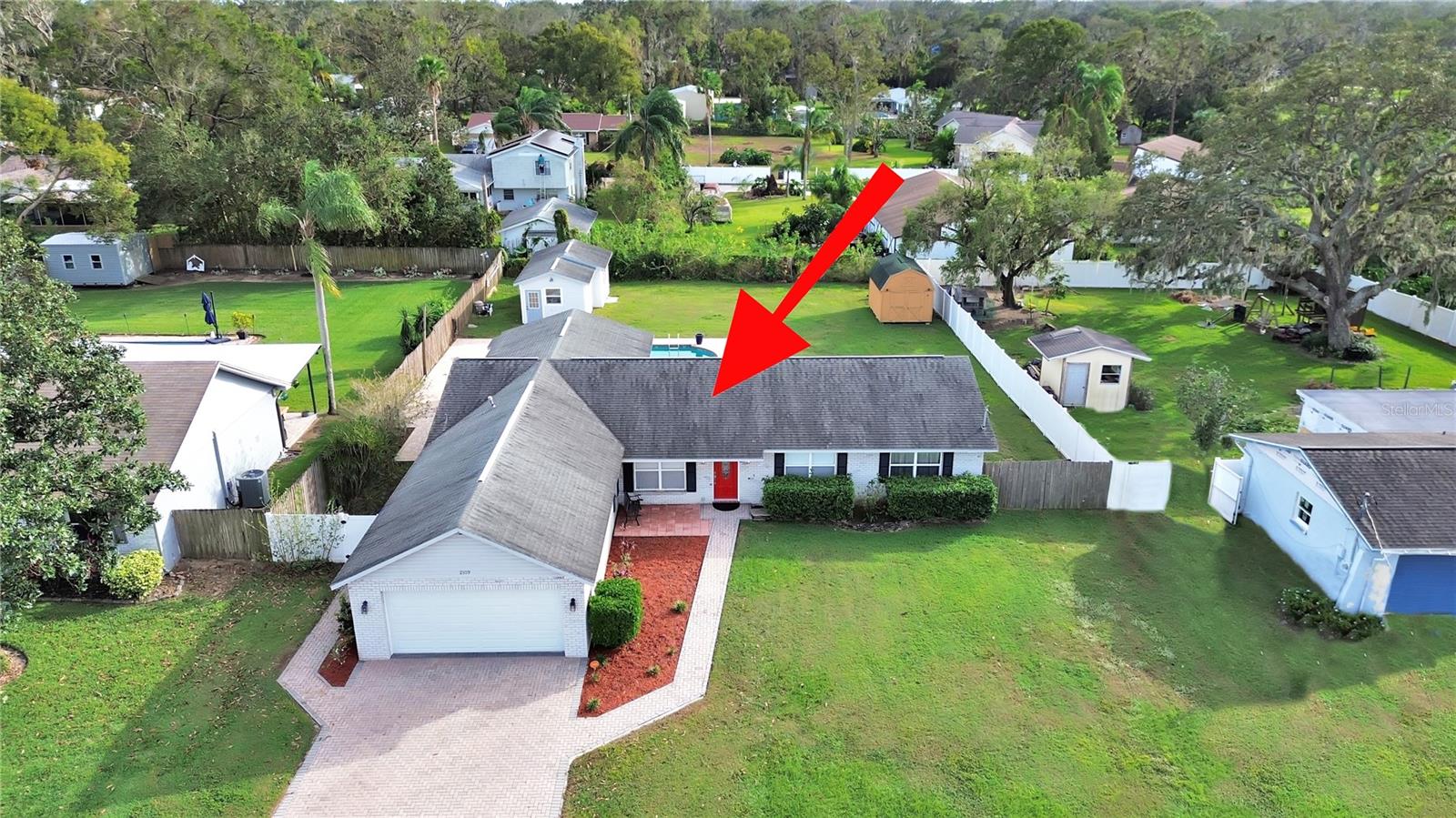 2109 CLIFTON DR, VALRICO, FL, 33594