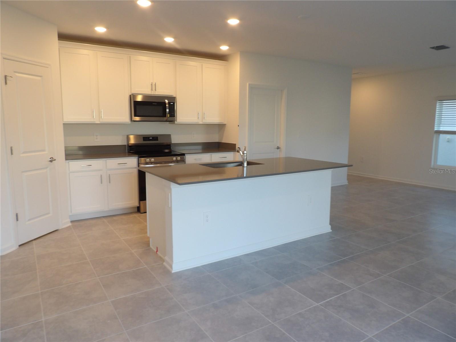 3101 ARMSTRONG AVE, CLERMONT, FL, 34714